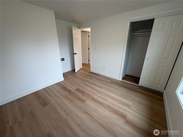 19502 2nd Avenue S, Des Moines, WA 98148