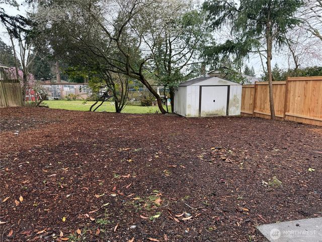 19502 2nd Avenue S, Des Moines, WA 98148