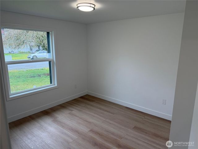 19502 2nd Avenue S, Des Moines, WA 98148