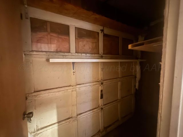 303 S Hazelwood Street, Spearman, TX 79081