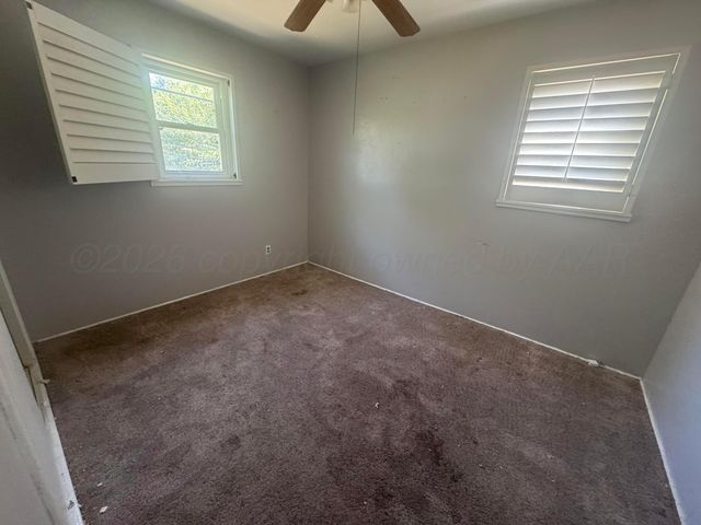 303 S Hazelwood Street, Spearman, TX 79081