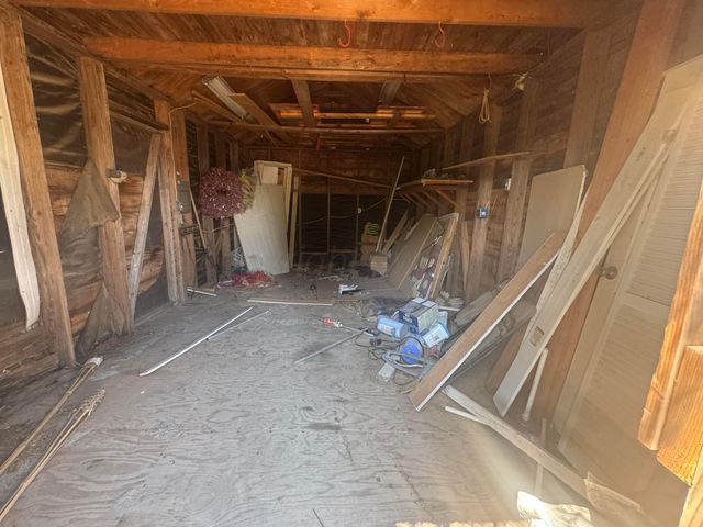 303 S Hazelwood Street, Spearman, TX 79081