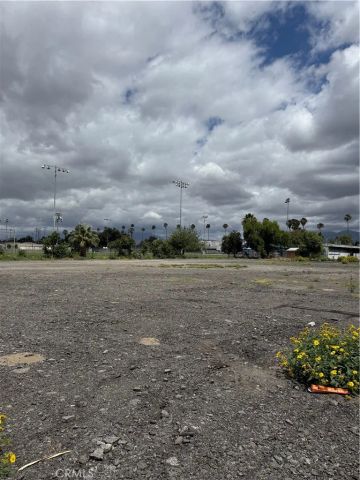 1616 4th, San Bernardino, CA 92411