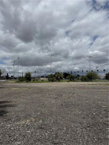 1616 4th, San Bernardino, CA 92411