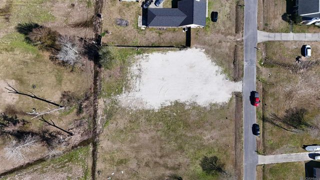 40328 Sycamore Ave, Gonzales, LA 70737