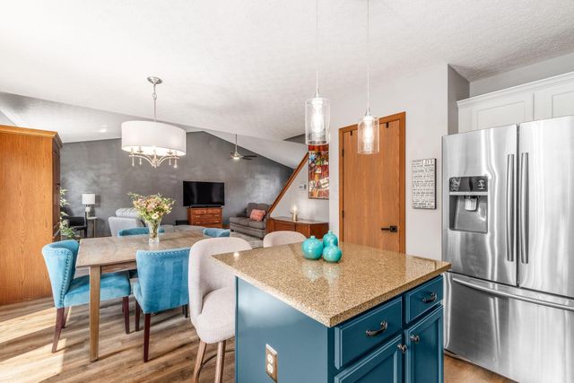 207 Bellebrooke Court, Pataskala, OH 43062
