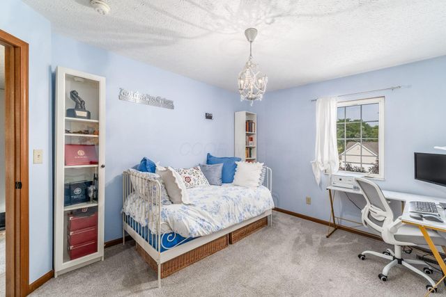 207 Bellebrooke Court, Pataskala, OH 43062