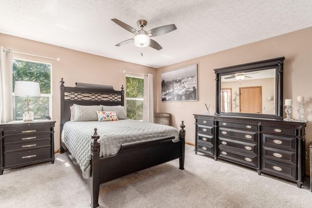 207 Bellebrooke Court, Pataskala, OH 43062