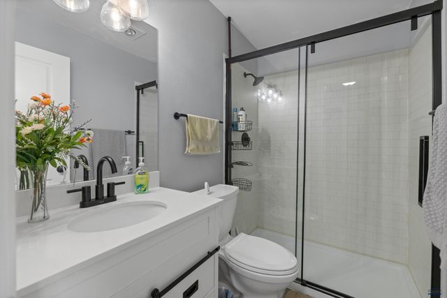 14787 SUNLIGHT DR, Rapid City, SD 57703