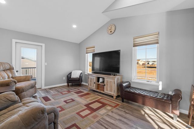 14787 SUNLIGHT DR, Rapid City, SD 57703