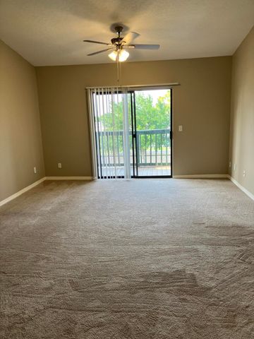 7667 N Wickham Road 917, Melbourne, FL 32940