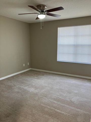 7667 N Wickham Road 917, Melbourne, FL 32940