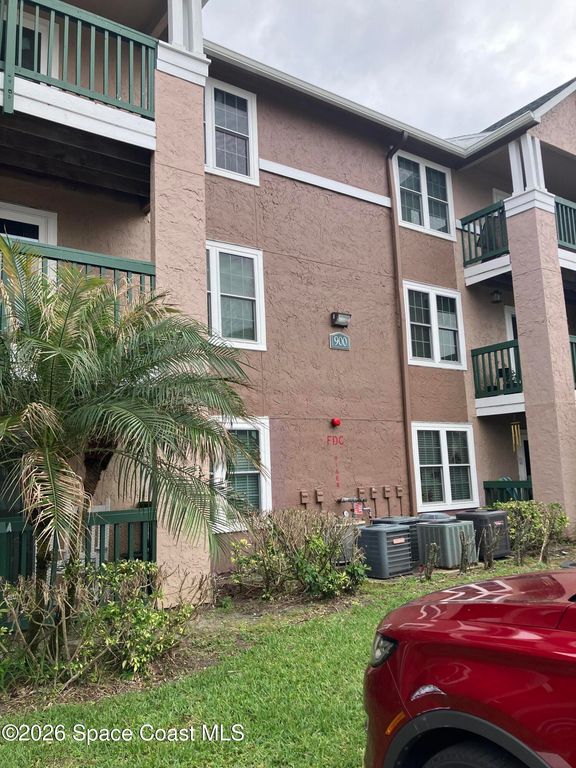 7667 N Wickham Road 917, Melbourne, FL 32940