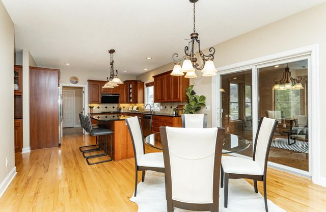 4066 Autumn Lake Court SW, Rochester, MN 55902