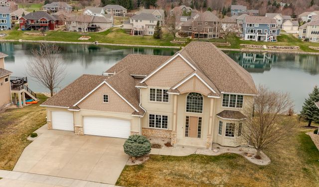 4066 Autumn Lake Court SW, Rochester, MN 55902