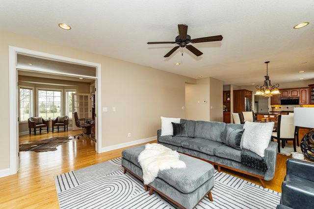 4066 Autumn Lake Court SW, Rochester, MN 55902