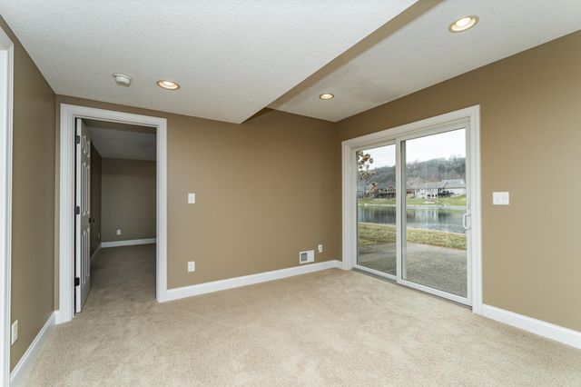 4066 Autumn Lake Court SW, Rochester, MN 55902