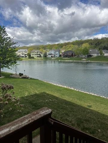 4066 Autumn Lake Court SW, Rochester, MN 55902
