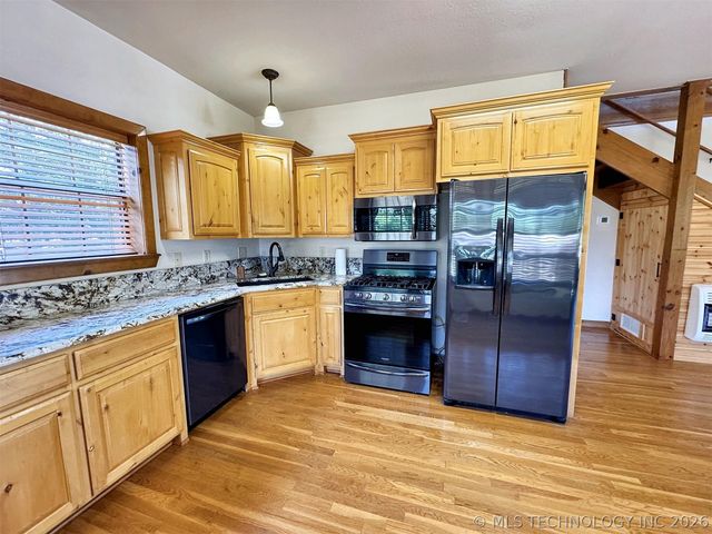 20413 E Allen Road, Tahlequah, OK 74464