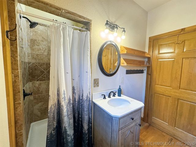 20413 E Allen Road, Tahlequah, OK 74464