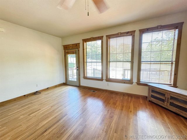 20413 E Allen Road, Tahlequah, OK 74464