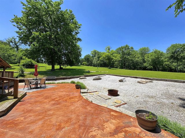 20413 E Allen Road, Tahlequah, OK 74464