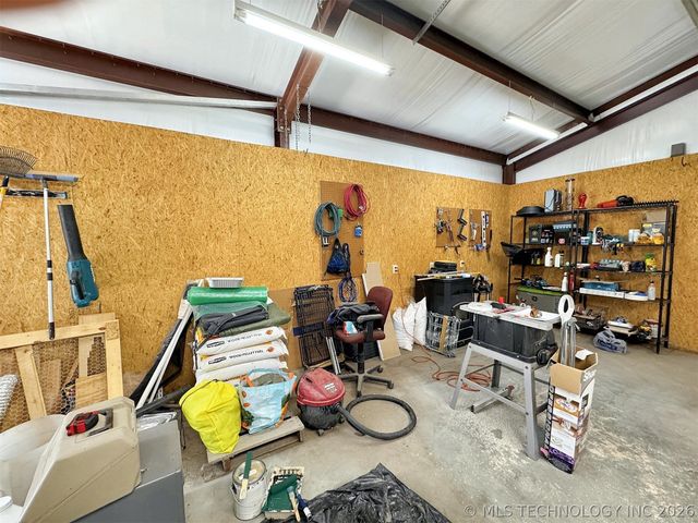 20413 E Allen Road, Tahlequah, OK 74464