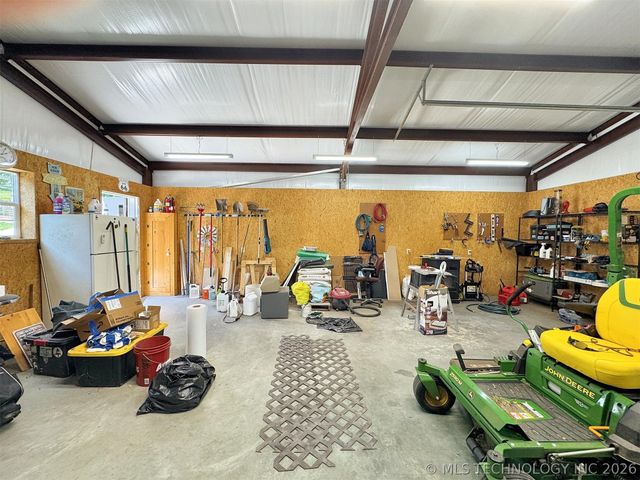 20413 E Allen Road, Tahlequah, OK 74464