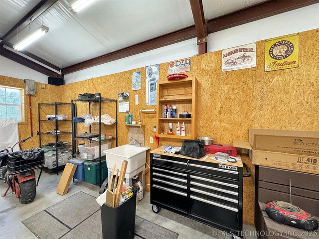 20413 E Allen Road, Tahlequah, OK 74464