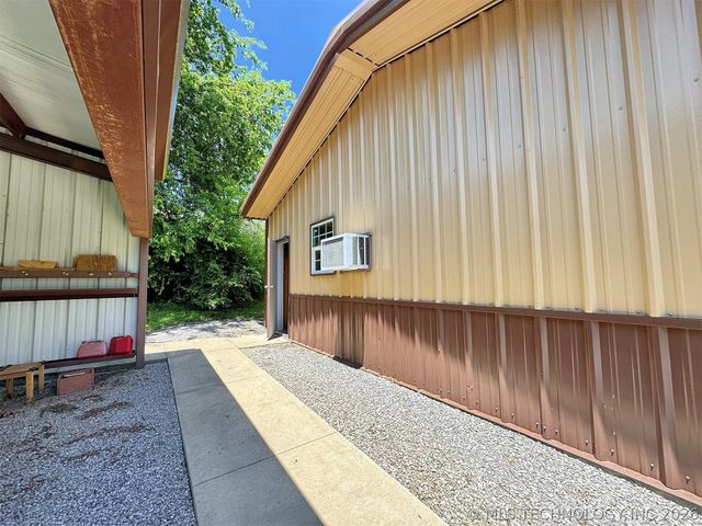 20413 E Allen Road, Tahlequah, OK 74464