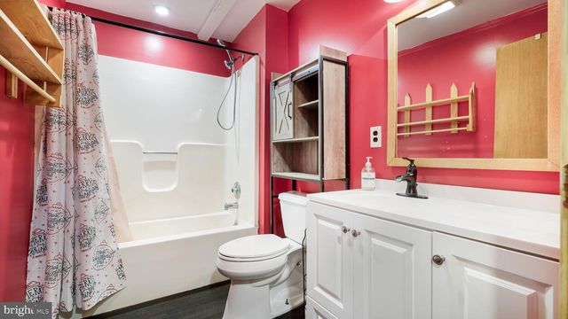 1203 W BRISTOL, Warminster, PA 18974