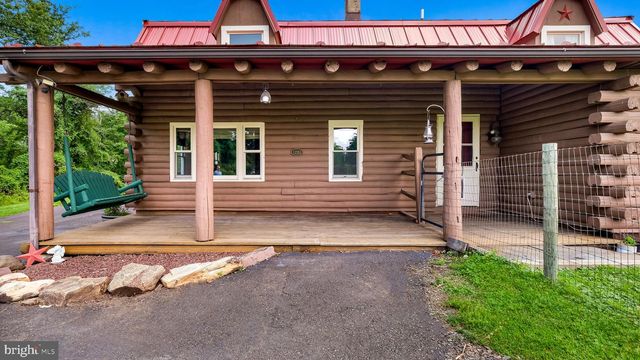 1203 W BRISTOL, Warminster, PA 18974