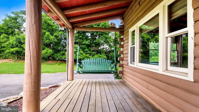 1203 W BRISTOL, Warminster, PA 18974