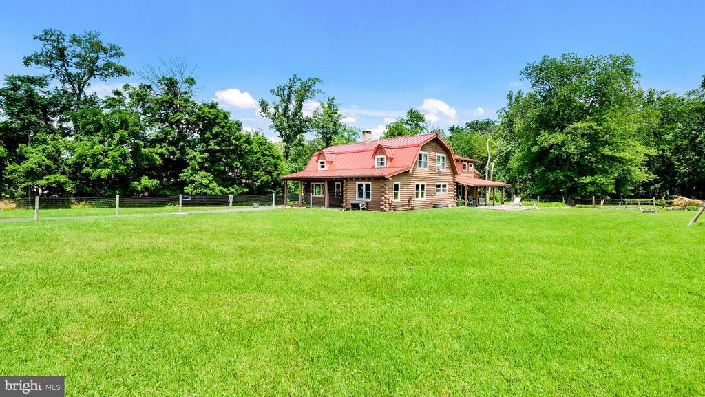 1203 W BRISTOL, Warminster, PA 18974