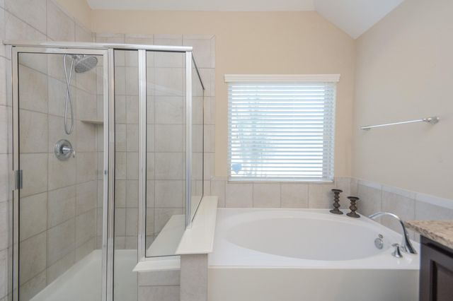 118 N Heritage Mill Circle, Tomball, TX 77375