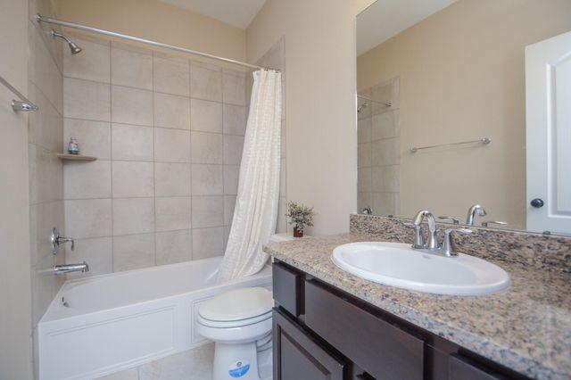 118 N Heritage Mill Circle, Tomball, TX 77375