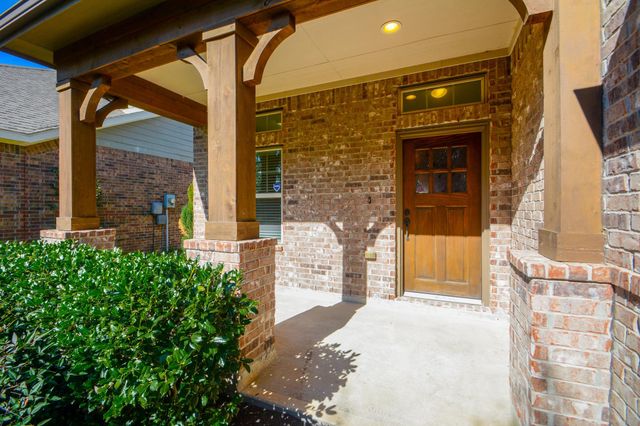 118 N Heritage Mill Circle, Tomball, TX 77375