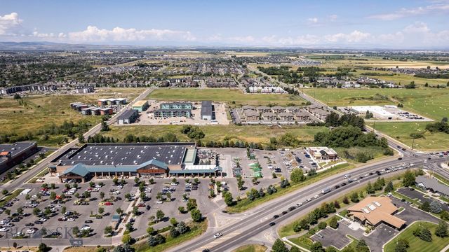 2050 Baxter Lane, Bozeman, MT 59718