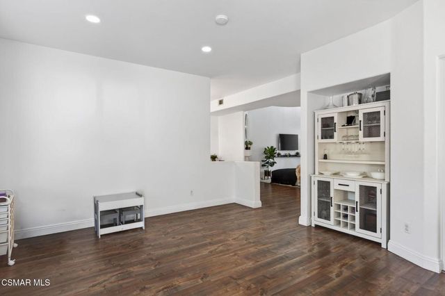 1120 Pan Court, Newbury Park, CA 91320