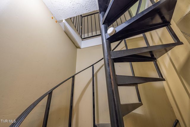 1748 Idle Hour Road, Kingsport, TN 37660