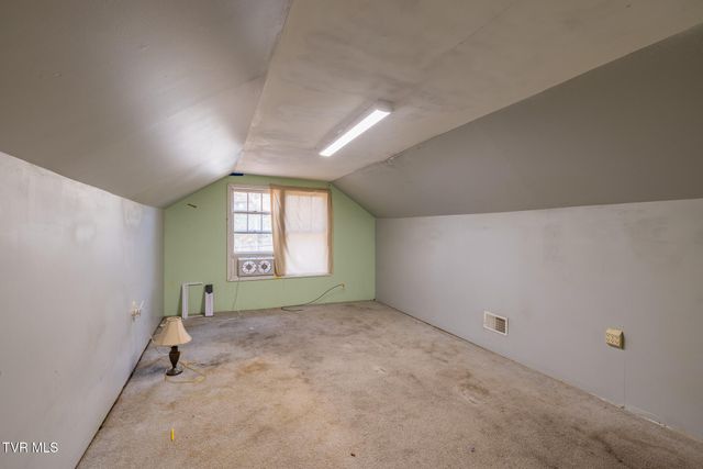 1748 Idle Hour Road, Kingsport, TN 37660