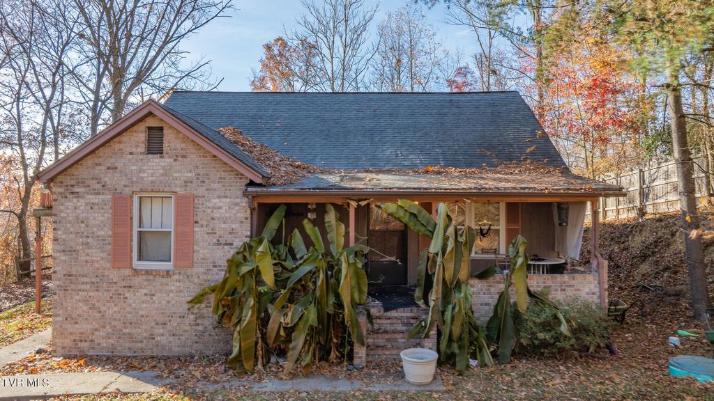 1748 Idle Hour Road, Kingsport, TN 37660