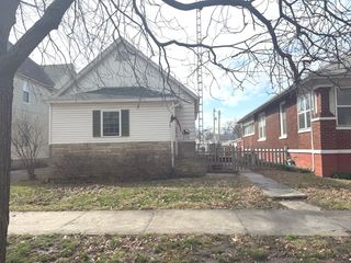 218 N Hickory Street, Centralia, IL 62801