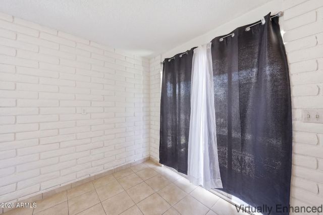 1313 N 48TH Street, Phoenix, AZ 85008