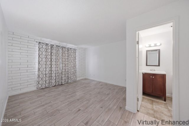 1313 N 48TH Street, Phoenix, AZ 85008