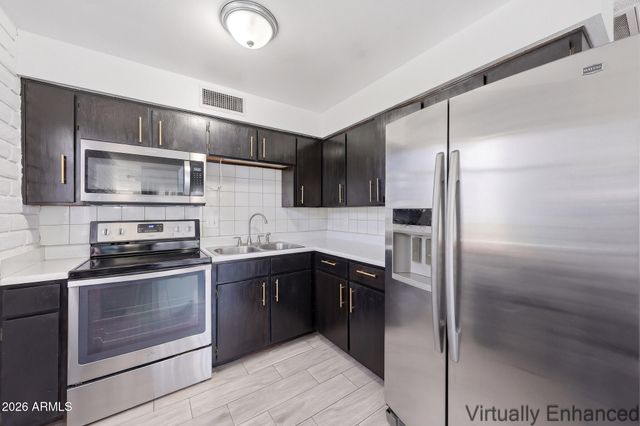 1313 N 48TH Street, Phoenix, AZ 85008
