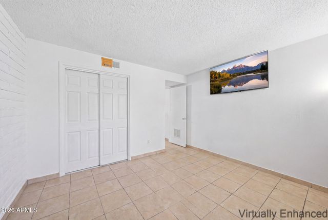 1313 N 48TH Street, Phoenix, AZ 85008