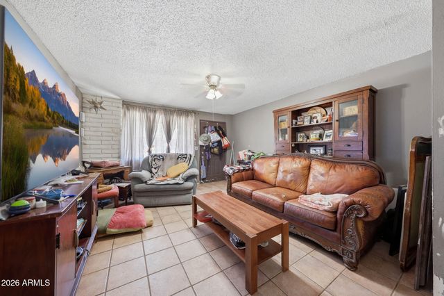 1313 N 48TH Street, Phoenix, AZ 85008