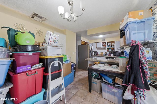1313 N 48TH Street, Phoenix, AZ 85008