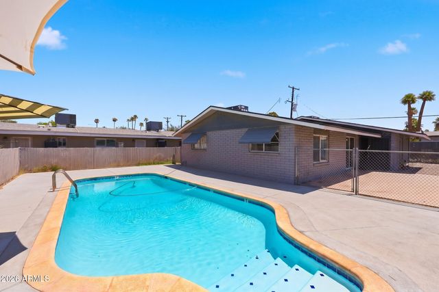 1313 N 48TH Street, Phoenix, AZ 85008